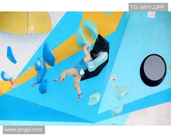 重庆攀岩队实力提升引发热议攀岩运动新风潮