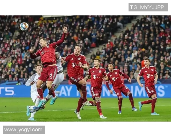 汉堡对阵拜仁慕尼黑八强争夺战精彩回顾与分析