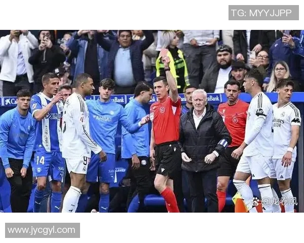 皇马与瓦伦西亚激战正酣比分悬念引发球迷热议