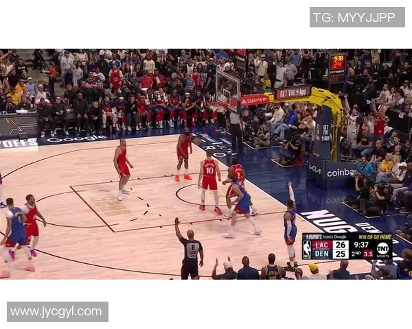 霍华德与快船对决精彩集锦回顾展现篮球魅力与激情碰撞