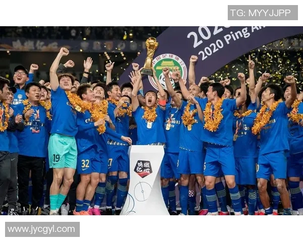 南定队与岘港队激战在即谁能在这场足球对决中胜出