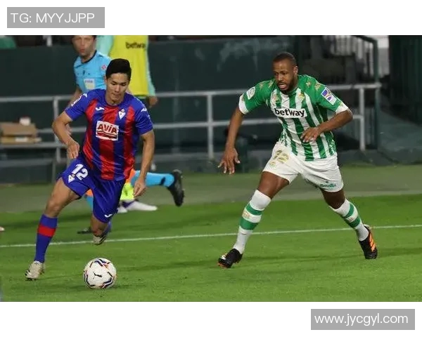 瓦伦西亚对阵埃瓦尔精彩直播全程回顾与赛后分析