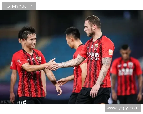 罗马与博洛尼亚激战正酣最终结果揭晓引发球迷热议