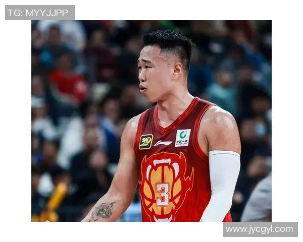 贺希宁：从篮球新星到职业生涯的璀璨旅程与未来展望